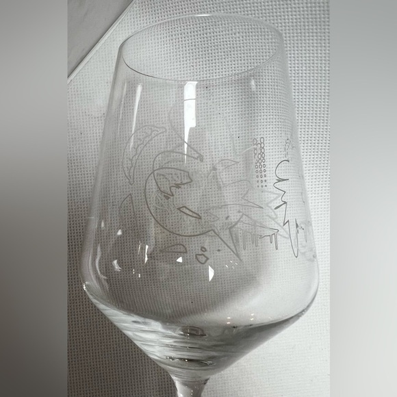 RuneScape | Rasial etched wine glass. - Picture 16 of 16